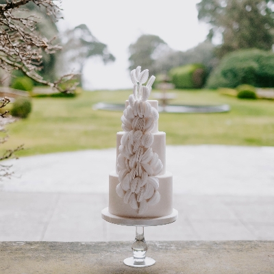 Wedding News: Check out Amanda Black Cakes in Hampshire